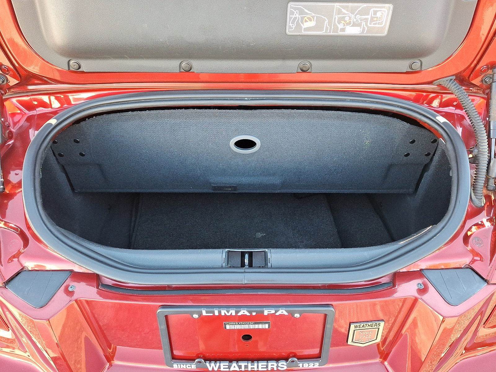 Used 2005 Chrysler Crossfire Limited RWD image 31