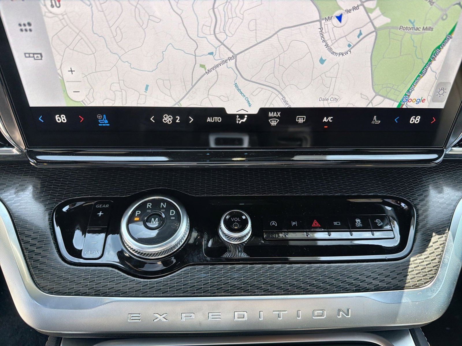 New 2026 Ford Expedition Platinum w/ Stealth Appearance Package image 23