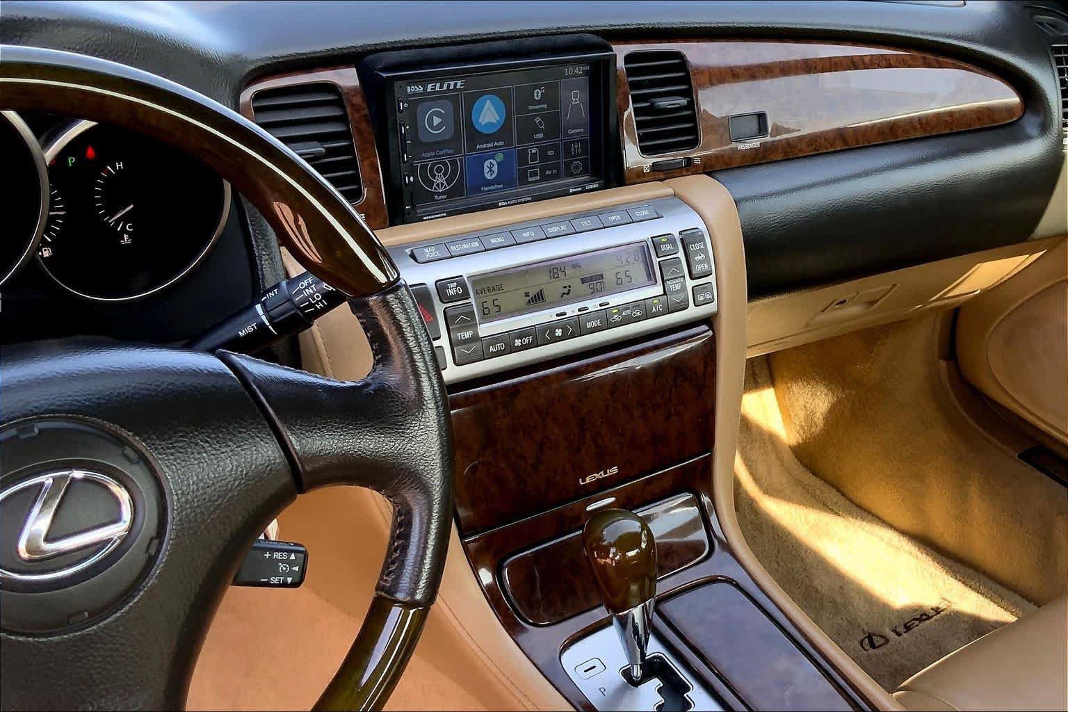 Used 2007 Lexus SC 430 Convertible RWD image 6