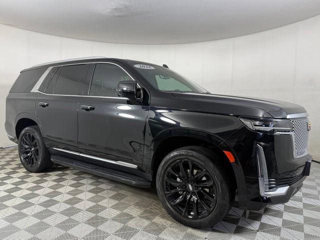 Used 2021 Cadillac Escalade Premium Luxury w/ LPO, Illumination Package AWD/4WD image 10