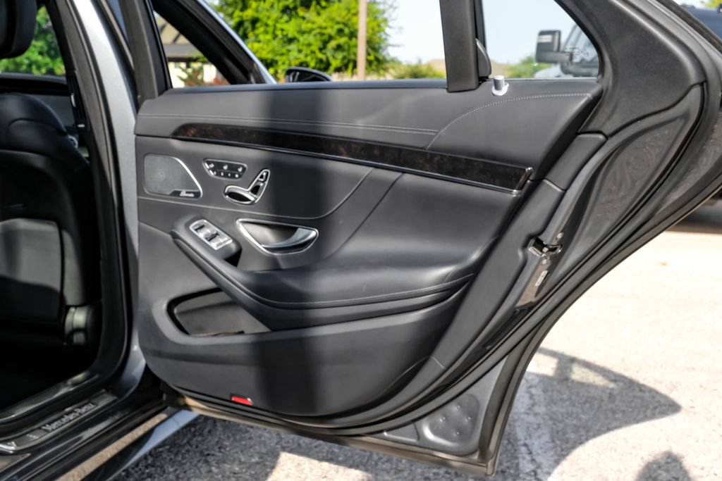 Used 2016 Mercedes-Benz S 550 Sedan image 42