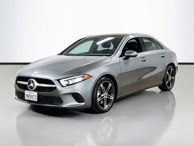 Used 2022 Mercedes-Benz A 220 image 3