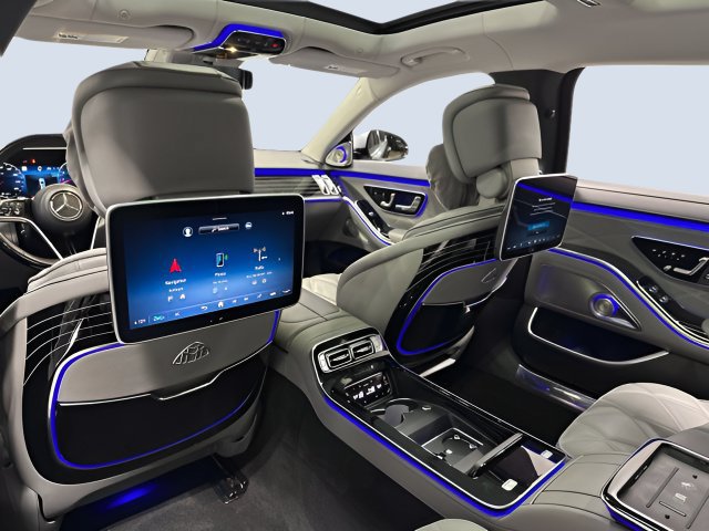 Certified 2023 Mercedes-Benz Maybach S 680 4MATIC image 31