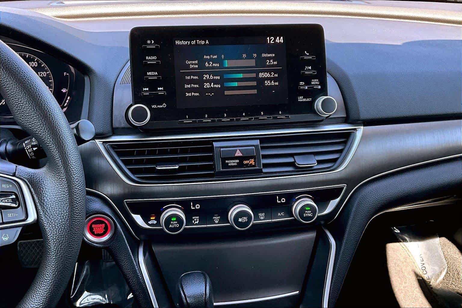 Used 2018 Honda Accord LX image 6