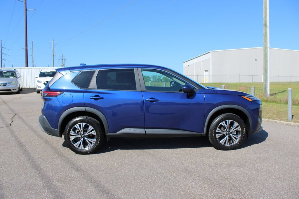 Used 2023 Nissan Rogue SV FWD image 12