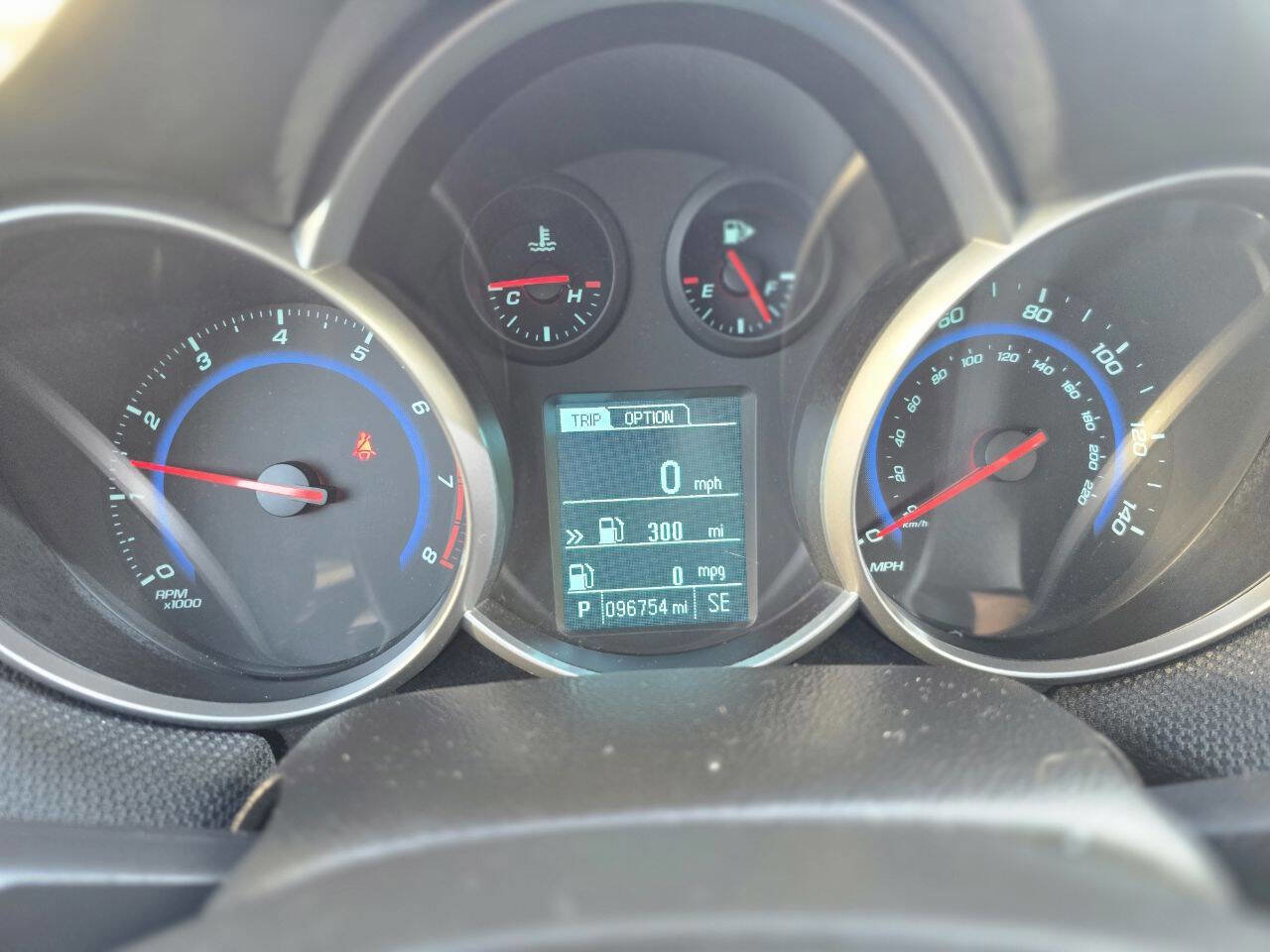 Used 2016 Chevrolet Cruze LT w/ Technology Package image 25