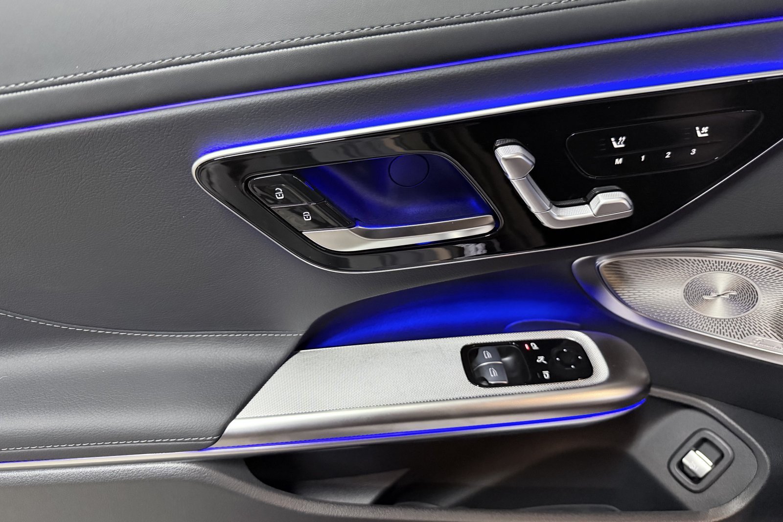 New 2026 Mercedes-Benz CLE 450 4MATIC Coupe image 10