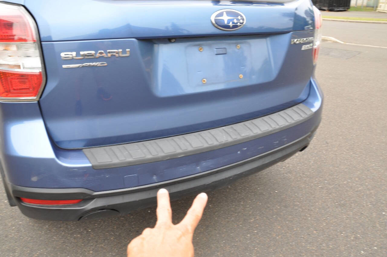 Used 2015 Subaru Forester 2.5i Premium w/ All-Weather Package image 28