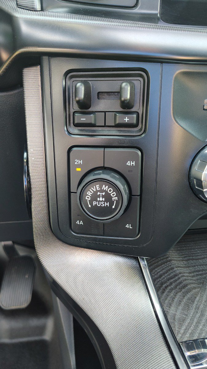 Used 2023 Ford F150 Platinum w/ Equipment Group 701A High AWD/4WD image 29