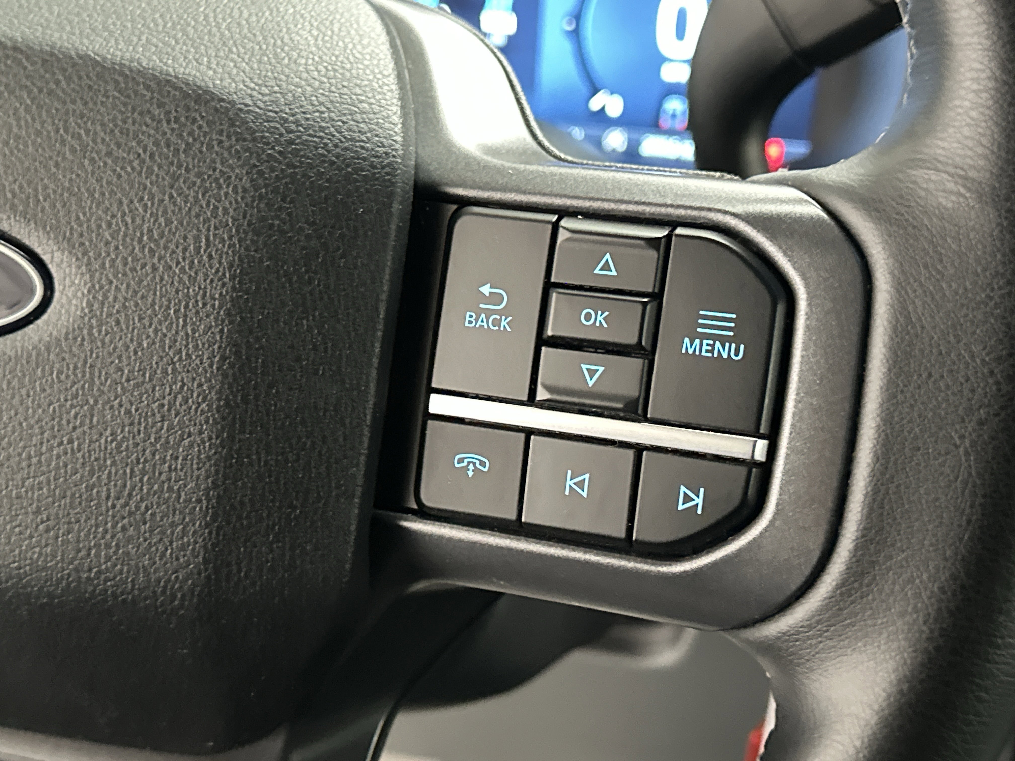 Used 2024 Ford F150 XLT w/ FX4 Off-Road Package image 31