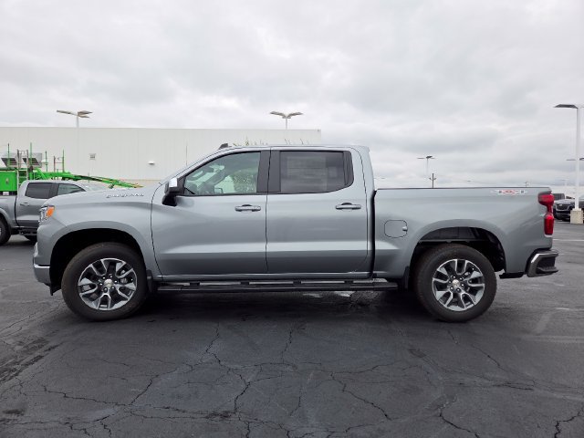 New 2026 Chevrolet Silverado 1500 LT w/ Convenience Package II AWD/4WD image 12