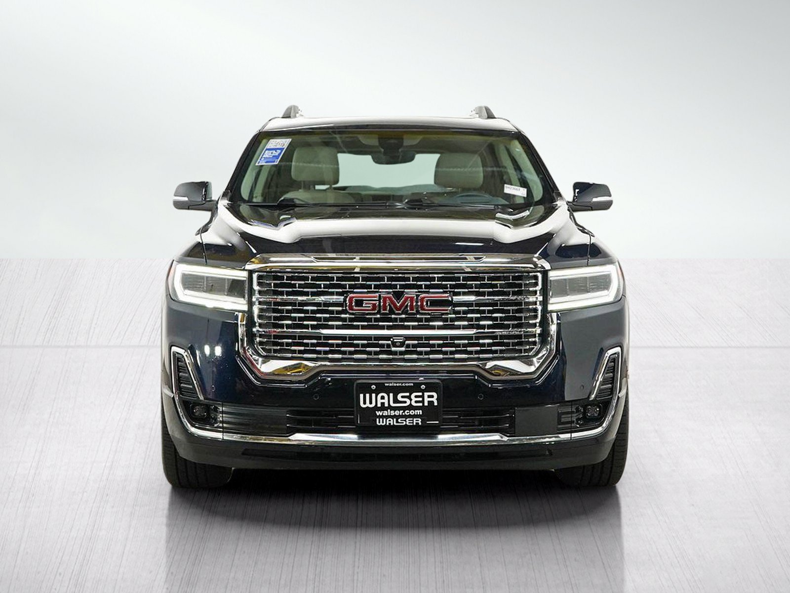 Used 2021 GMC Acadia Denali w/ Denali Ultimate Package AWD/4WD image 8