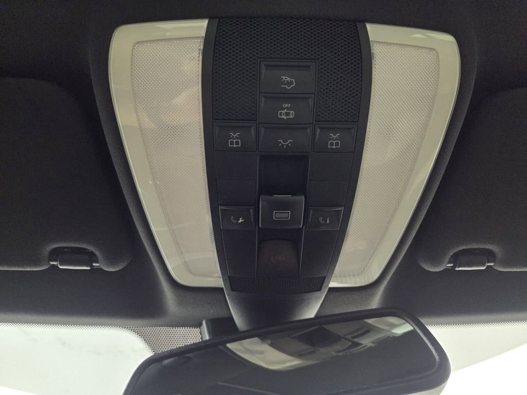 Used 2009 Mercedes-Benz C 63 AMG Sedan image 16