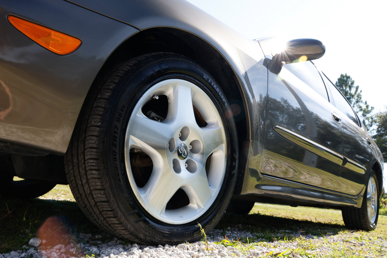 Used 2001 INFINITI I30 TOURING w/ (B03) Touring Sport Pkg image 33