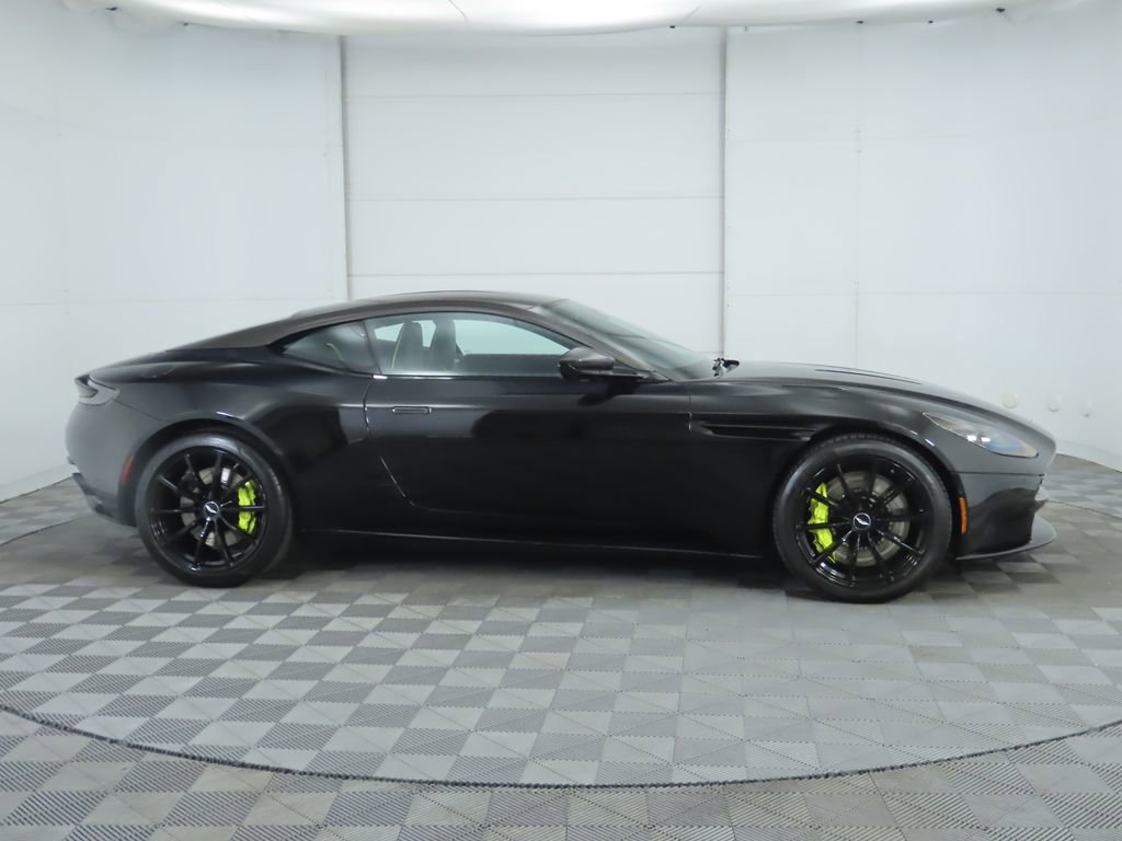 Used 2019 Aston Martin DB11 AMR image 4