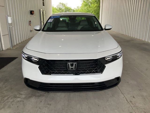 Certified 2025 Honda Accord LX image 20