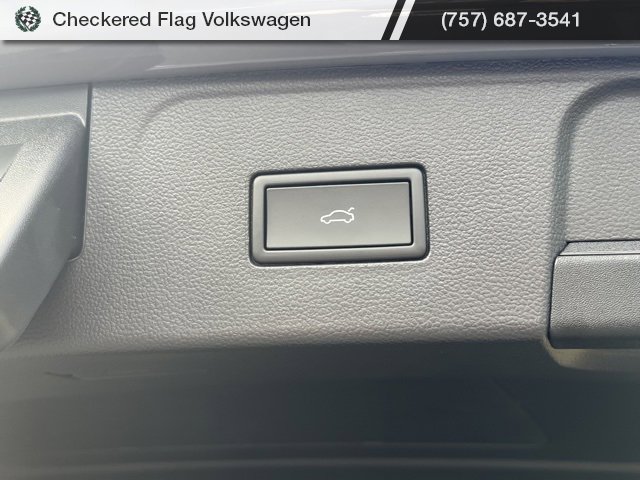 New 2026 Volkswagen Atlas SEL Premium R-Line image 34