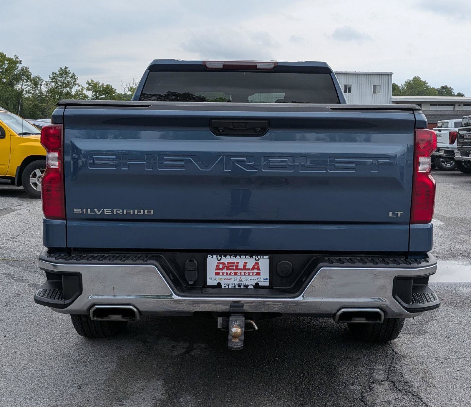 Used 2024 Chevrolet Silverado 1500 LT w/ Z71 Off-Road Package AWD/4WD image 9
