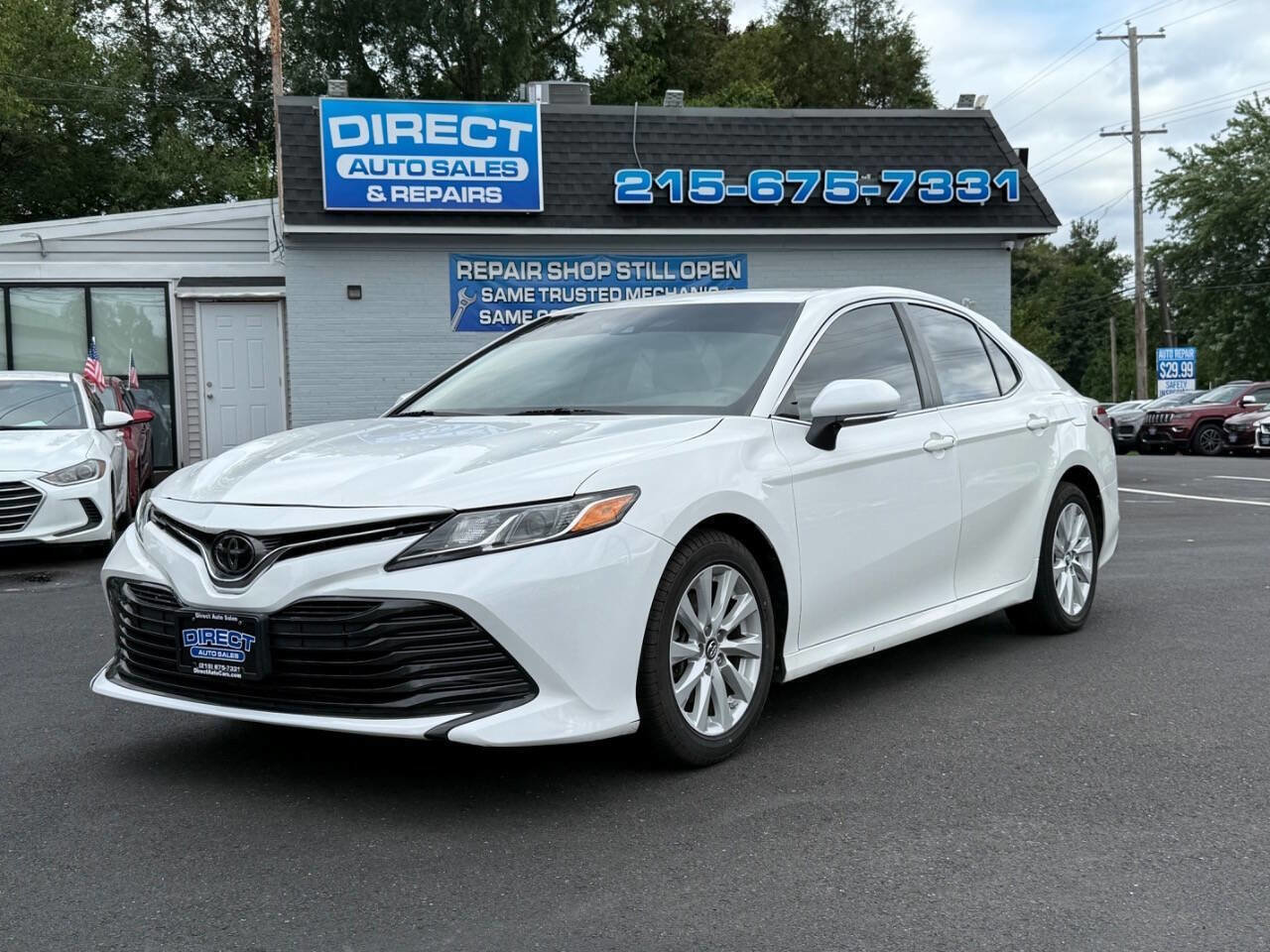 Used 2018 Toyota Camry L image 1