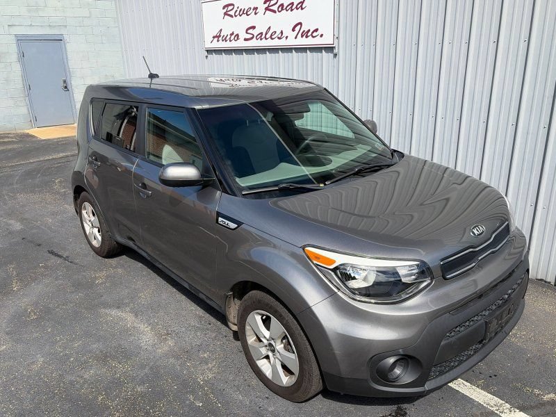 Used 2019 Kia Soul FWD image 3