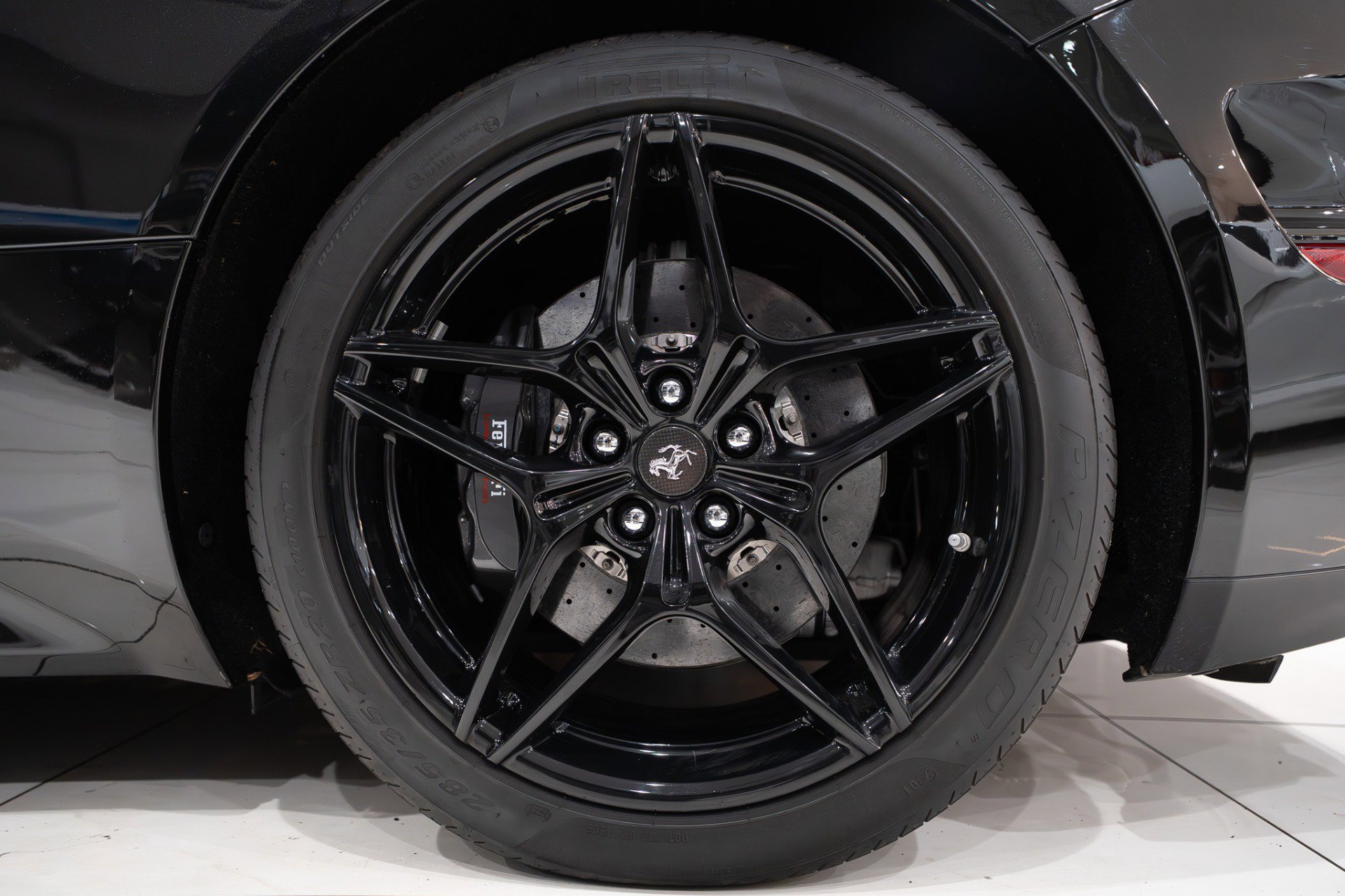 Used 2015 Ferrari California T image 47