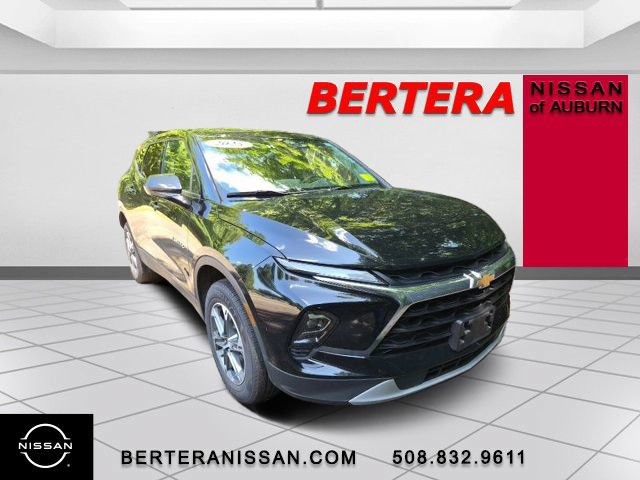 Used 2025 Chevrolet Blazer LT AWD/4WD image 4