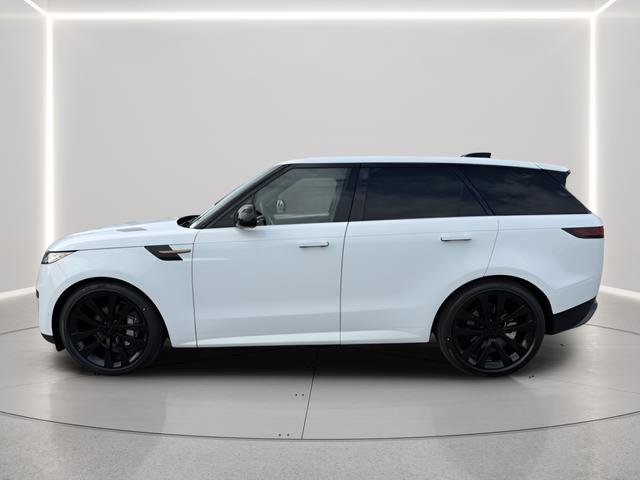 New 2026 Land Rover Range Rover Sport SE AWD/4WD image 2