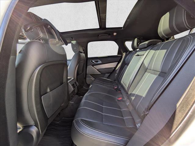 Used 2020 Land Rover Range Rover Velar R-Dynamic S image 21