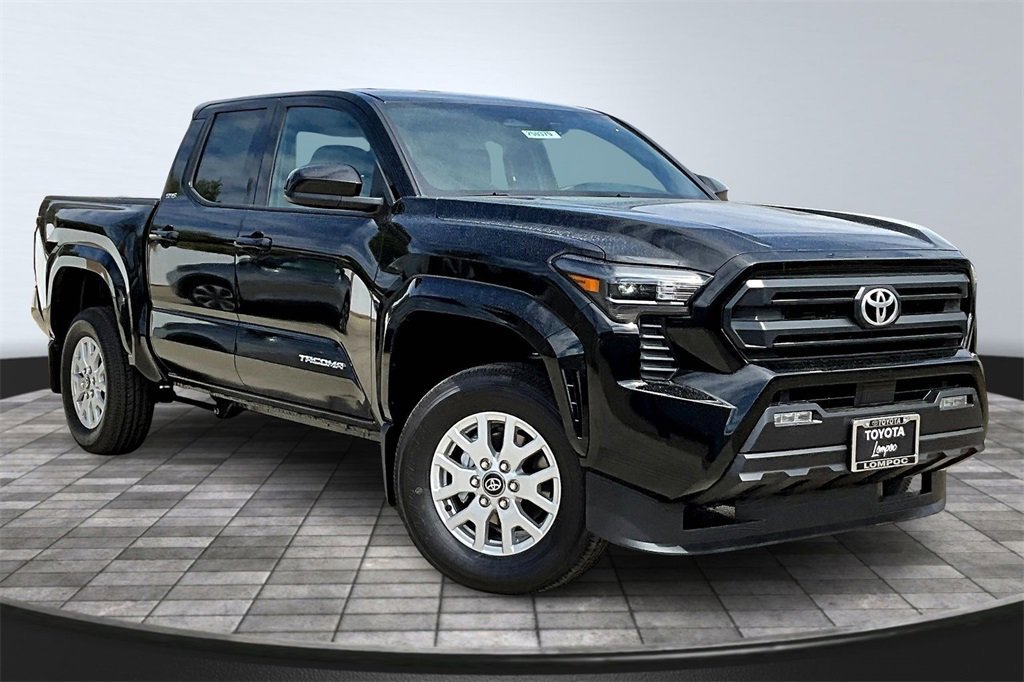 New 2025 Toyota Tacoma SR5