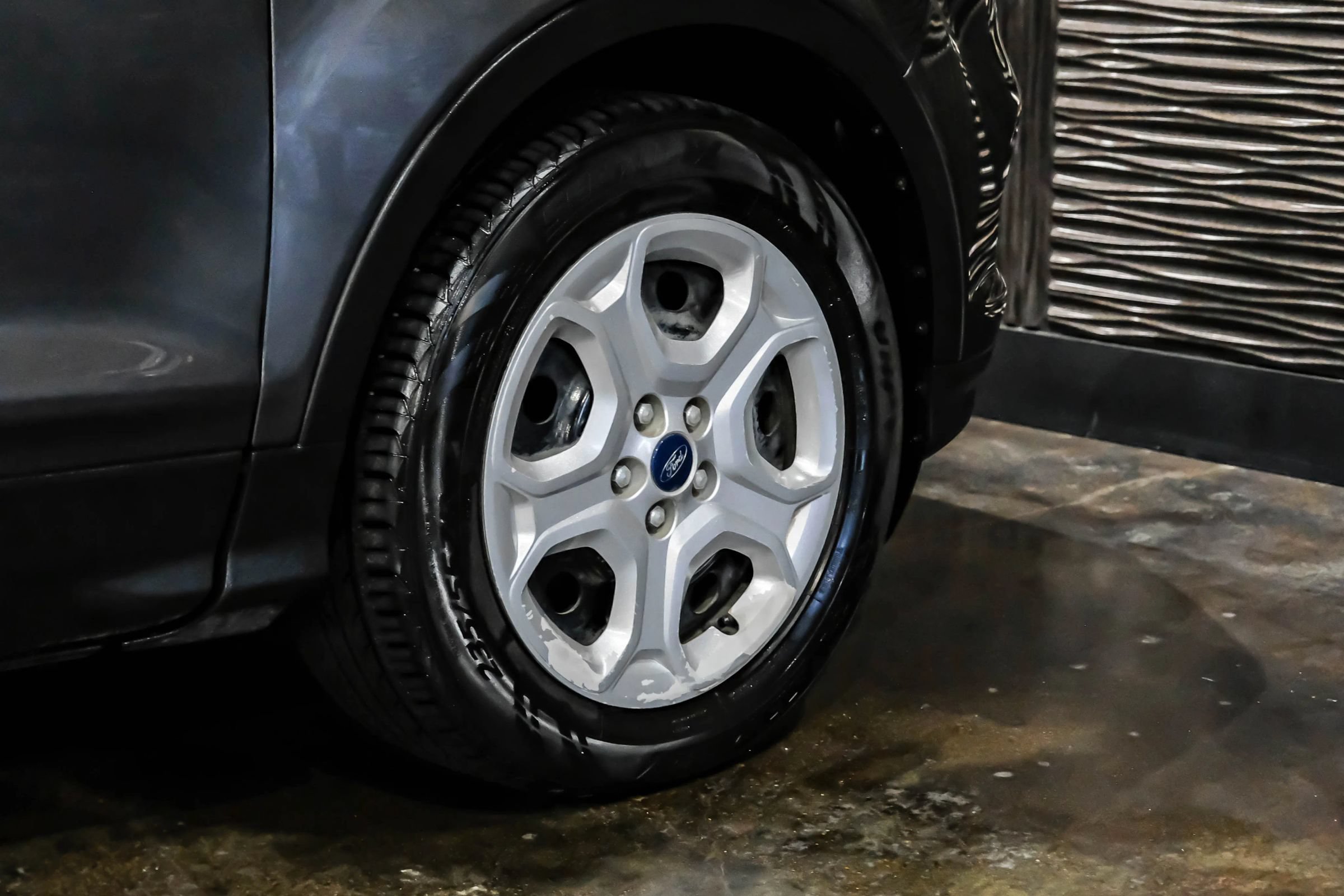 Used 2019 Ford Escape S FWD image 54
