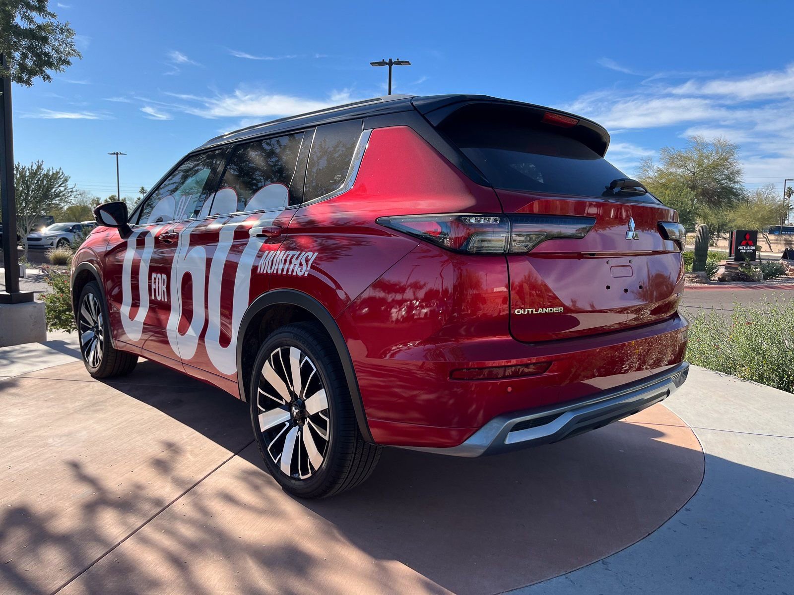 New 2025 Mitsubishi Outlander SEL image 6