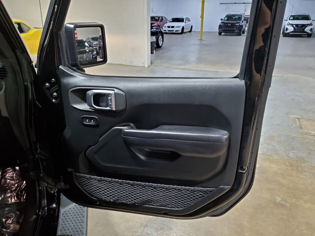 Used 2019 Jeep Wrangler Sport S image 16