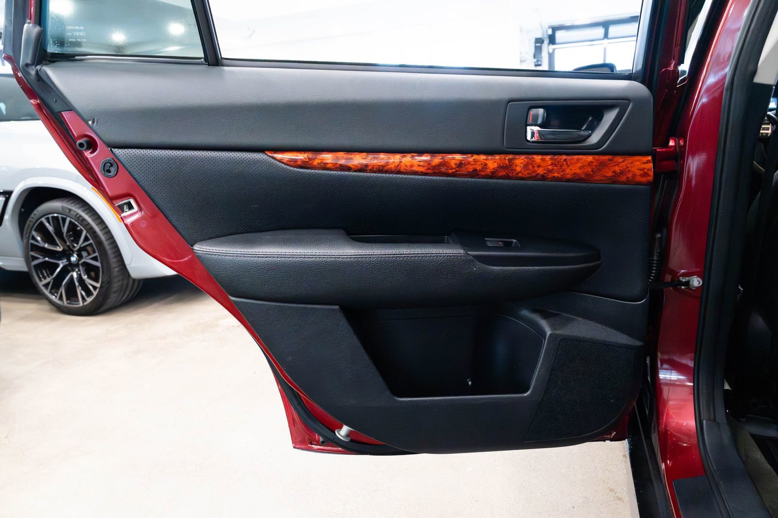 Used 2012 Subaru Outback 2.5i Limited w/ Moonroof Pkg image 20