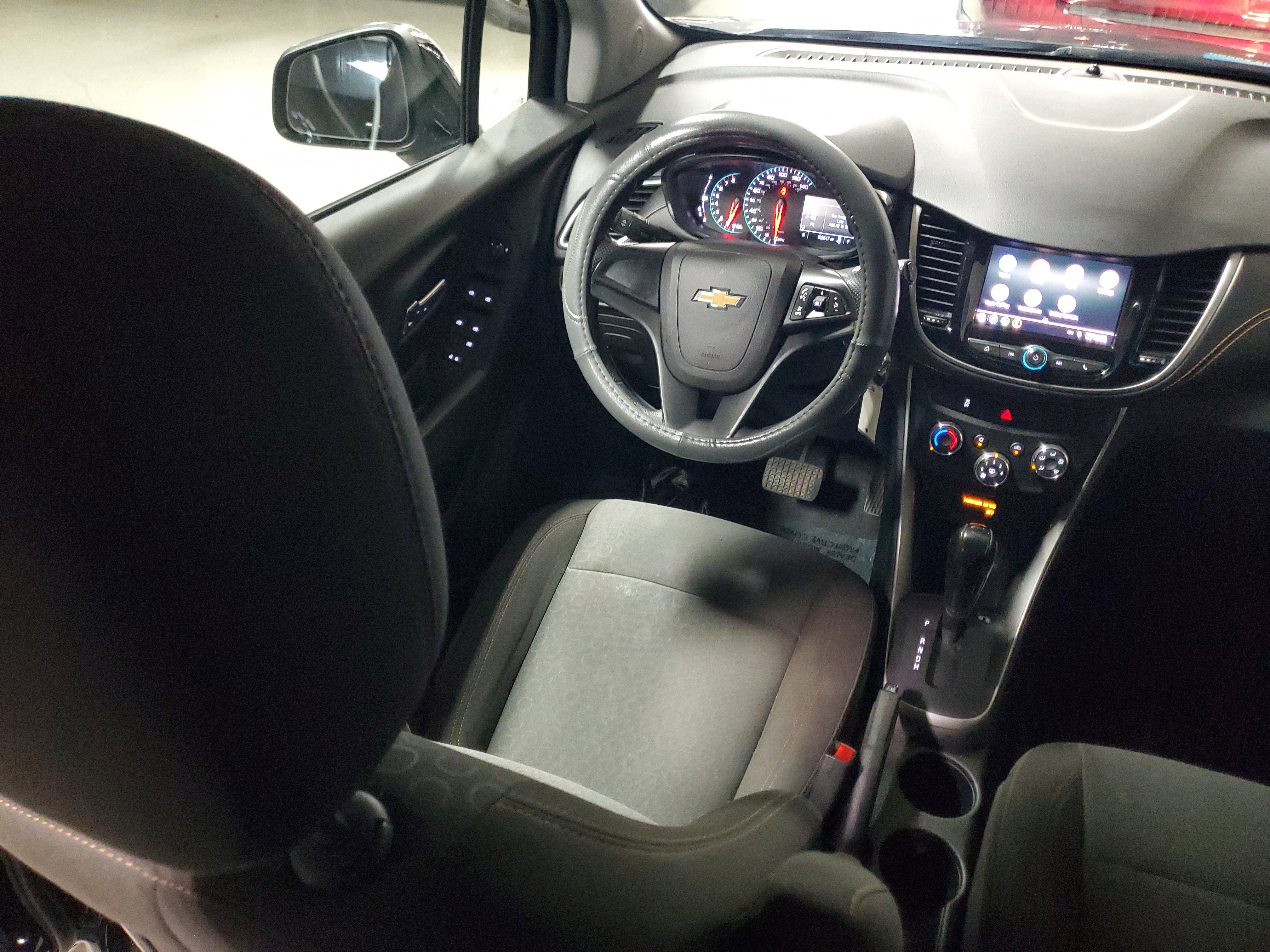 Used 2021 Chevrolet Trax LS image 15