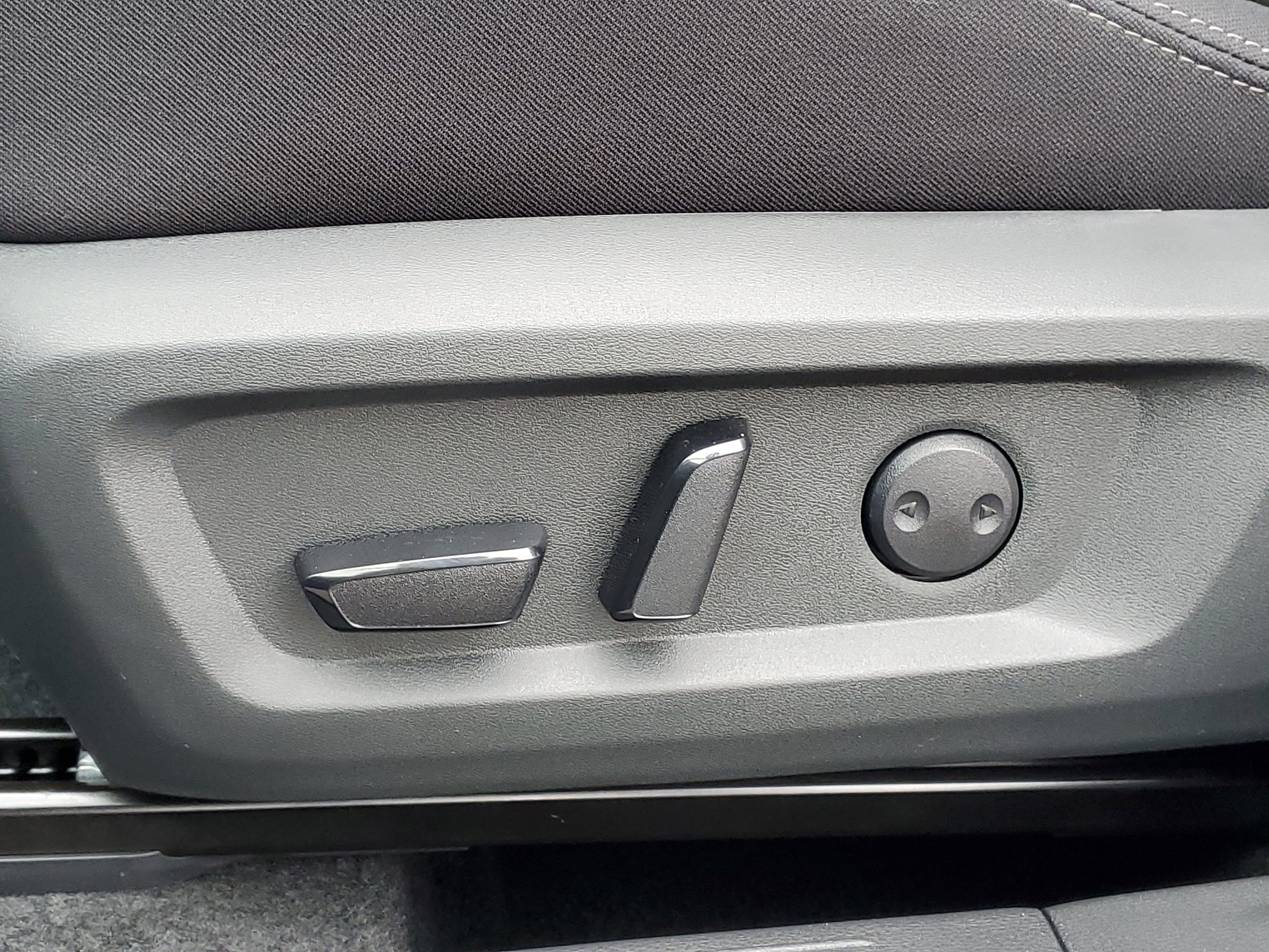 New 2026 Nissan Rogue SV w/ Cold Weather Package image 6