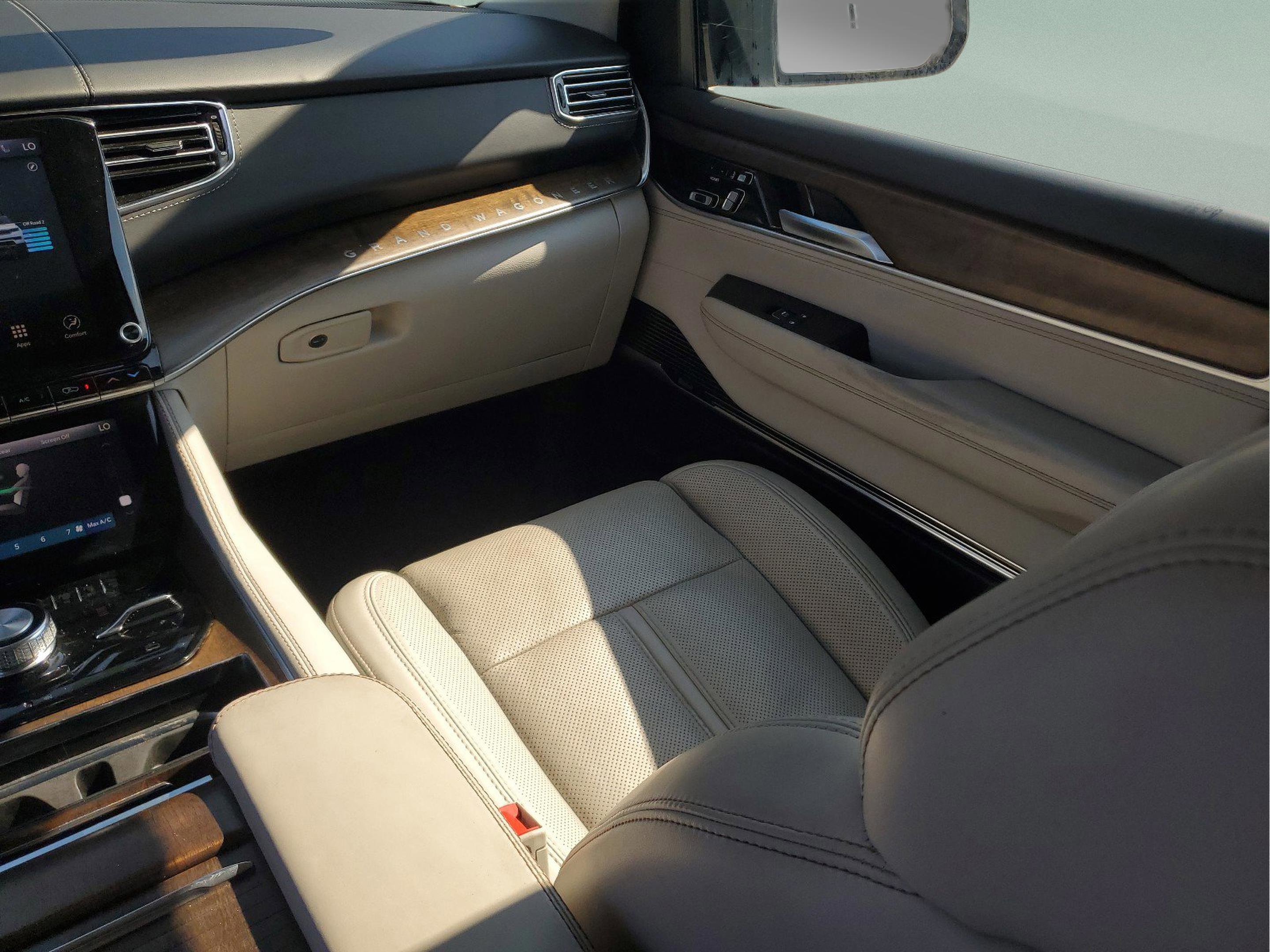 Used 2023 Jeep Grand Wagoneer L 4X4 image 10