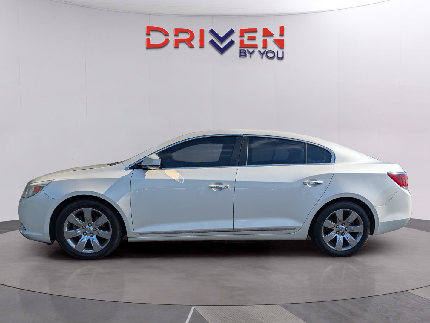 Used 2012 Buick LaCrosse Premium w/ Driver Confidence Package FWD image 2
