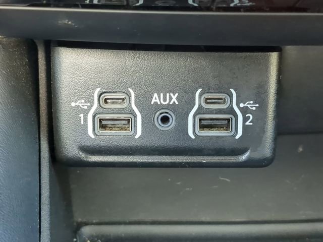 Used 2024 Dodge Durango GT image 29