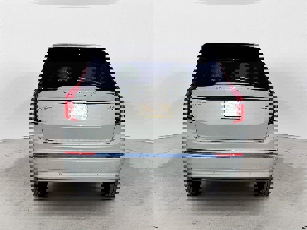 New 2025 Volvo XC90 B6 Ultra w/ Protection Package Premier image 4