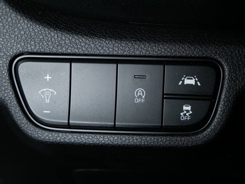 Certified 2023 Kia Seltos EX image 24