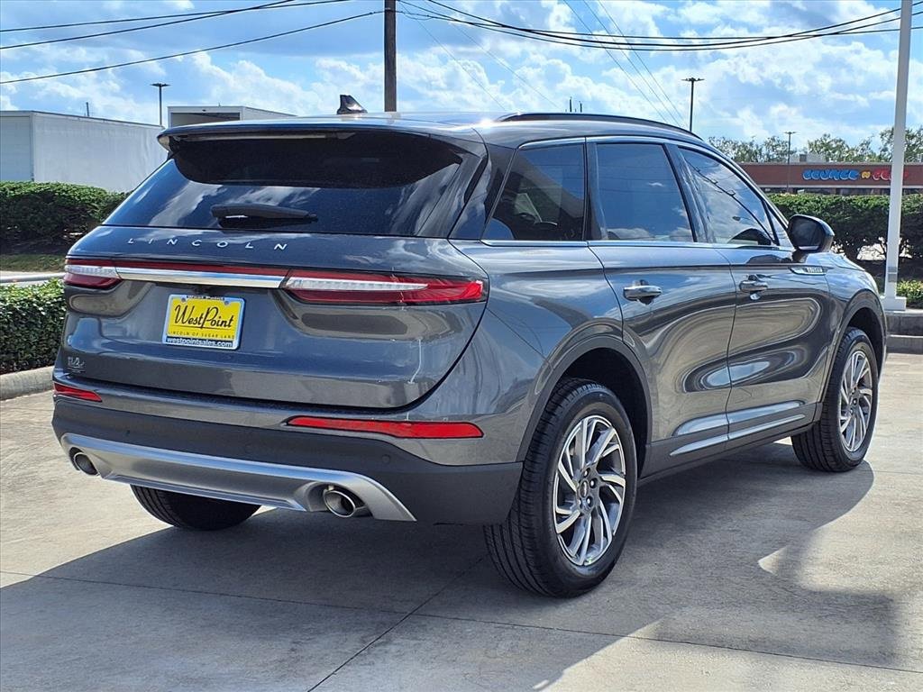 New 2026 Lincoln Corsair Premiere image 2