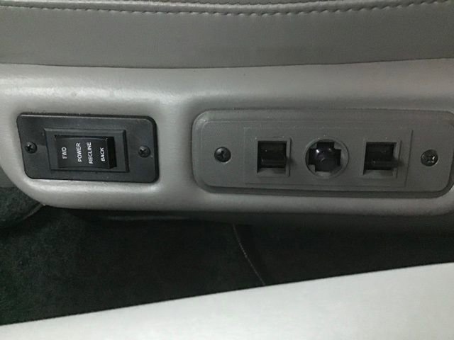 Used 2021 Chevrolet Express 3500 LS w/ Chrome Appearance Package image 25