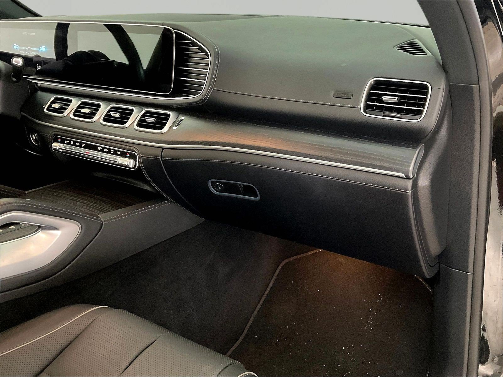 Certified 2023 Mercedes-Benz GLE 580 4MATIC image 26