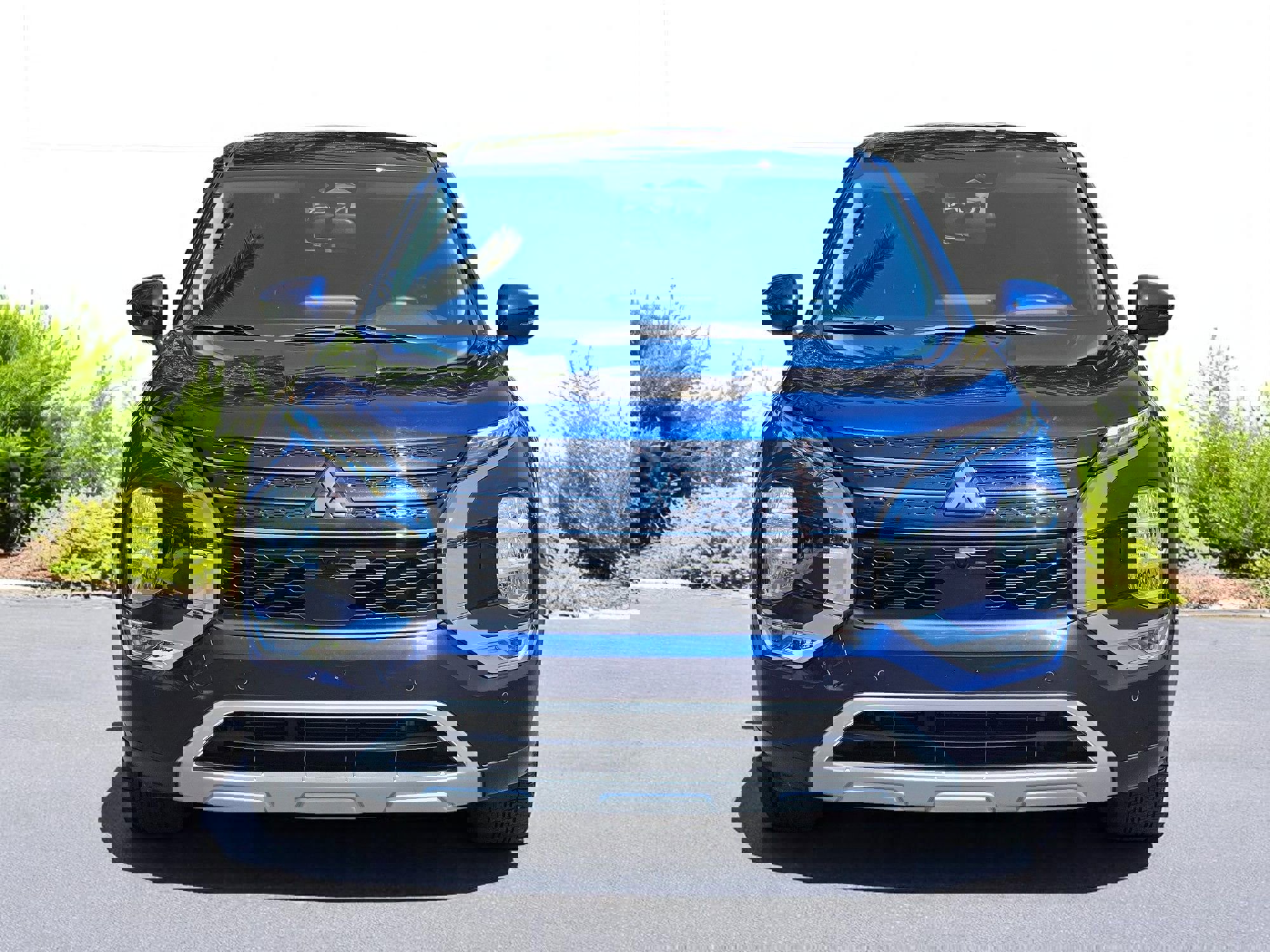 Used 2024 Mitsubishi Outlander SE Black Edition image 6