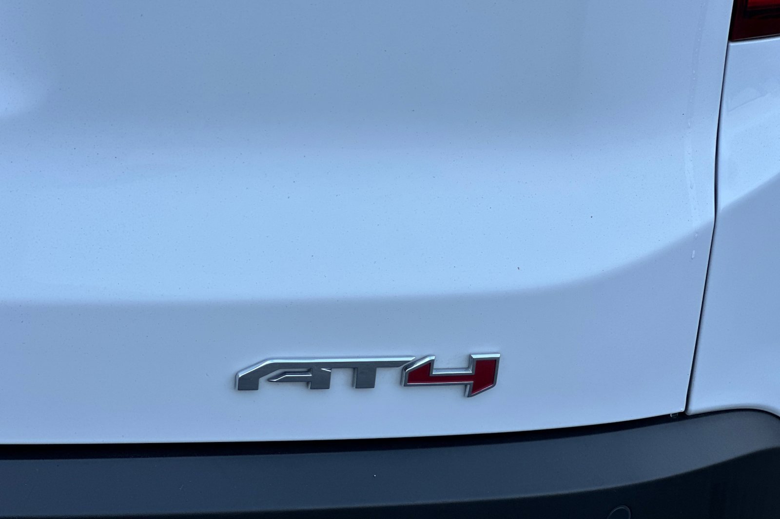 Used 2022 GMC Acadia AT4 w/ Technology Package image 55