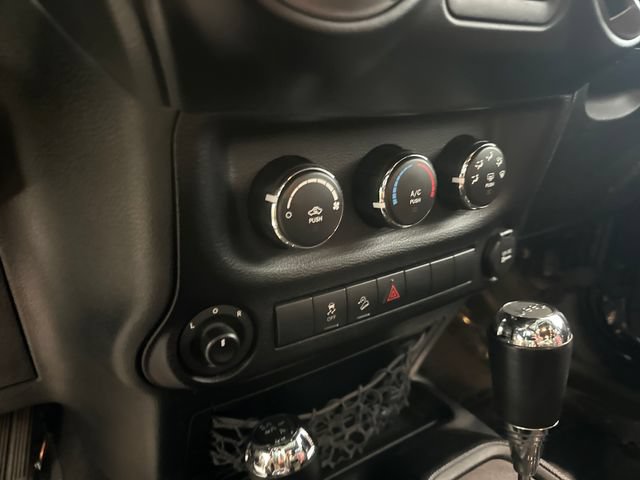 Used 2016 Jeep Wrangler Unlimited Sport w/ Quick Order Package 24S AWD/4WD image 20