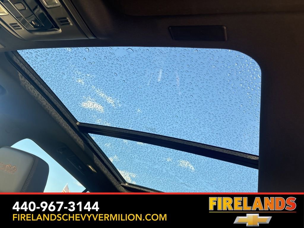 New 2026 Chevrolet Suburban High Country w/ Sun And Tow Package image 35