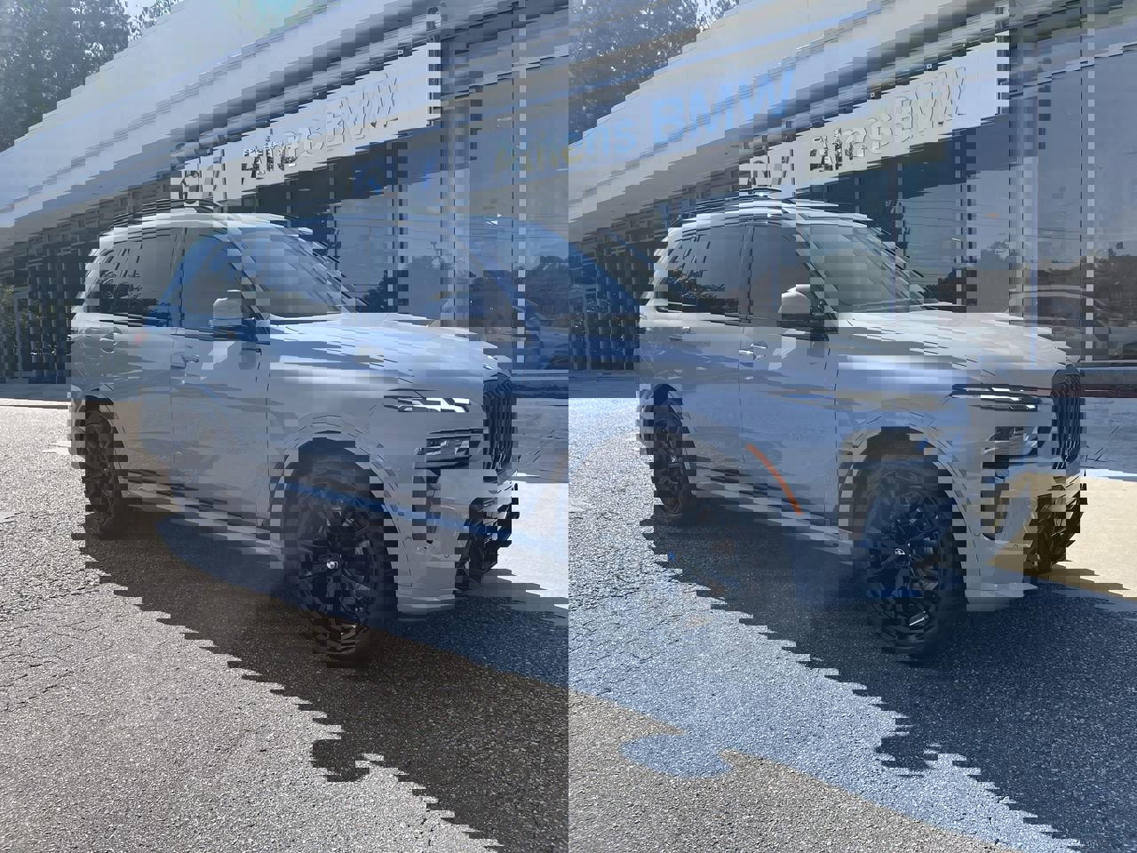 New 2026 BMW X7 xDrive40i w/ Executive Package image 2