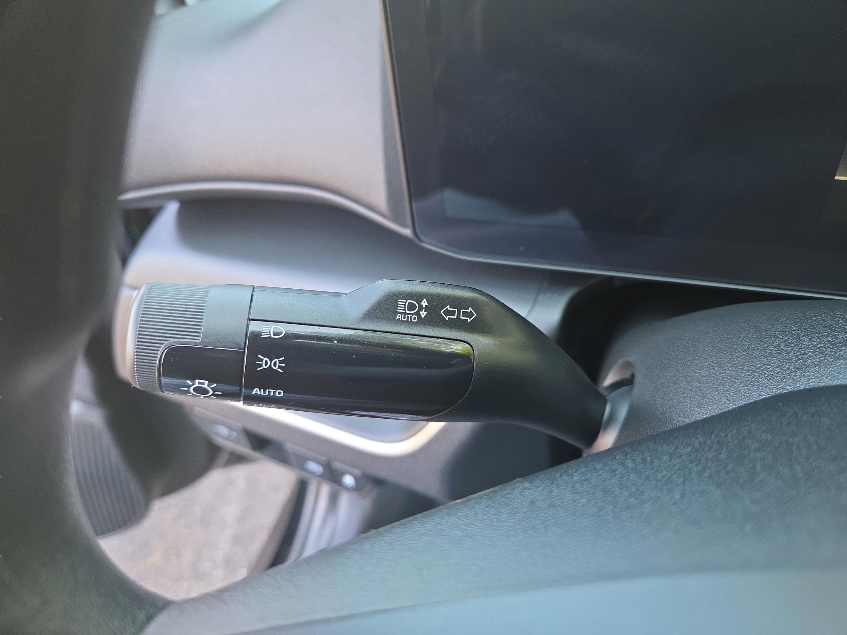 Used 2025 Kia K4 LXS image 16