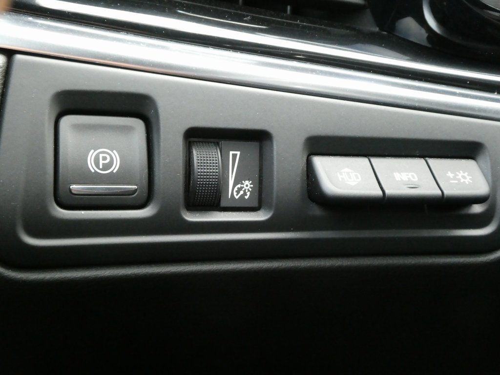 Used 2024 Cadillac XT6 Premium Luxury w/ Platinum Package image 10